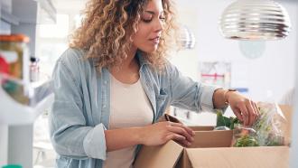 Food safety practices for meal kits